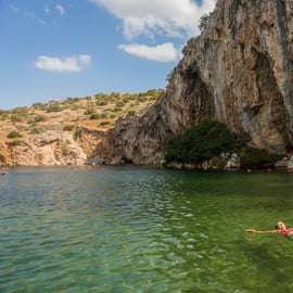 Wycieczka na Riwierę Ateńską: jezioro Vouliagmeni i perełki nadmorskie