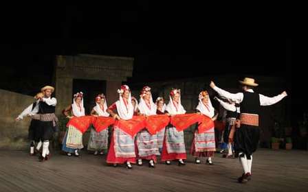 Ateny: Dora Stratou Greek Dancing Show Experience