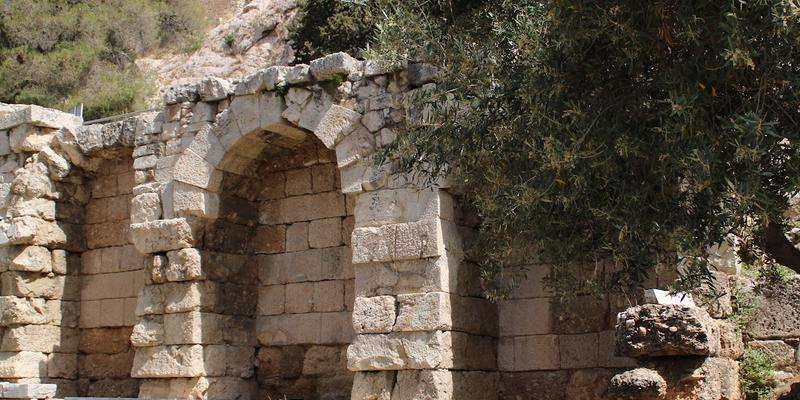 Stoa Eumenesa i Asklepieonu