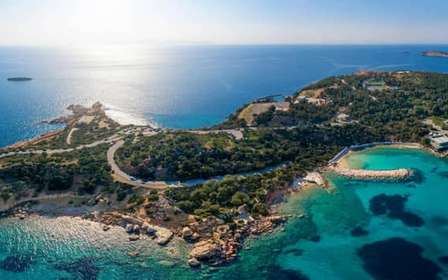 Athens:Riviera Escape:Lake Vouliagmeni Swim&Local Bites Tour