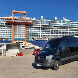 Transfer ekonomiczny: Port wycieczkowy Pireus do hoteli w Atenach