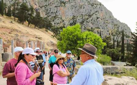 Ateny: Delphi & Arachova - 1-dniowa wycieczka z przewodnikiem i biletem wstępu