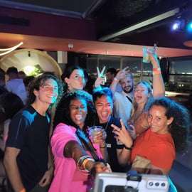 Athens Party Pub Crawl z nielimitowanymi drinkami i dostępem do klubu